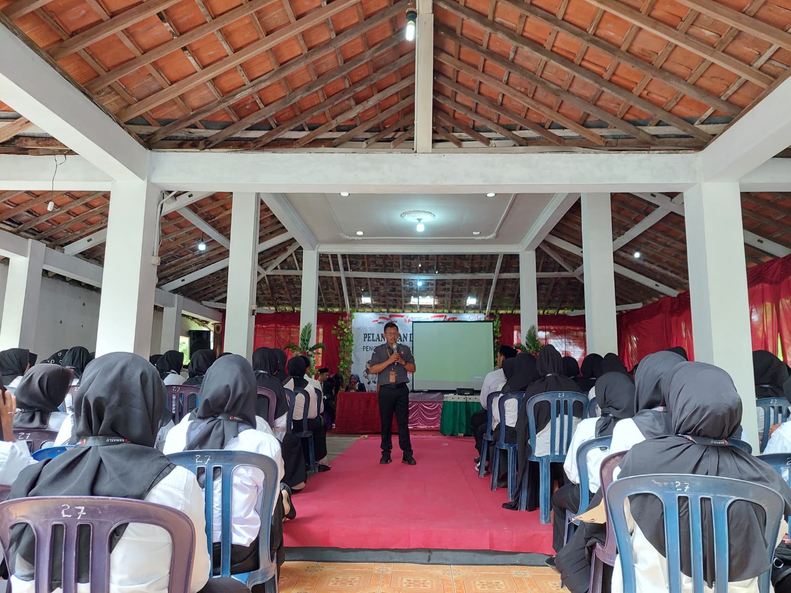 Pesan Ketua