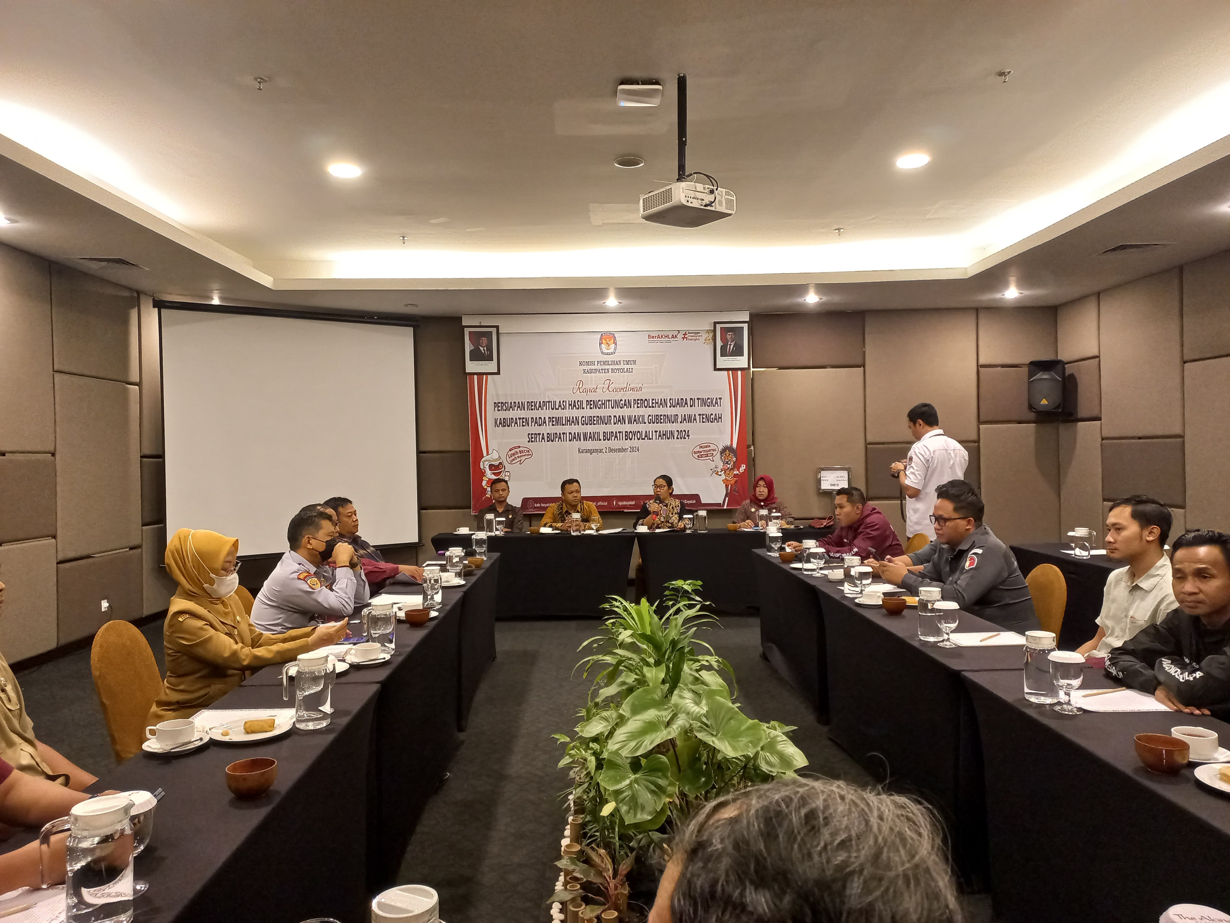Rapat Koordinasi Persiapan Rekapitulasi Suara