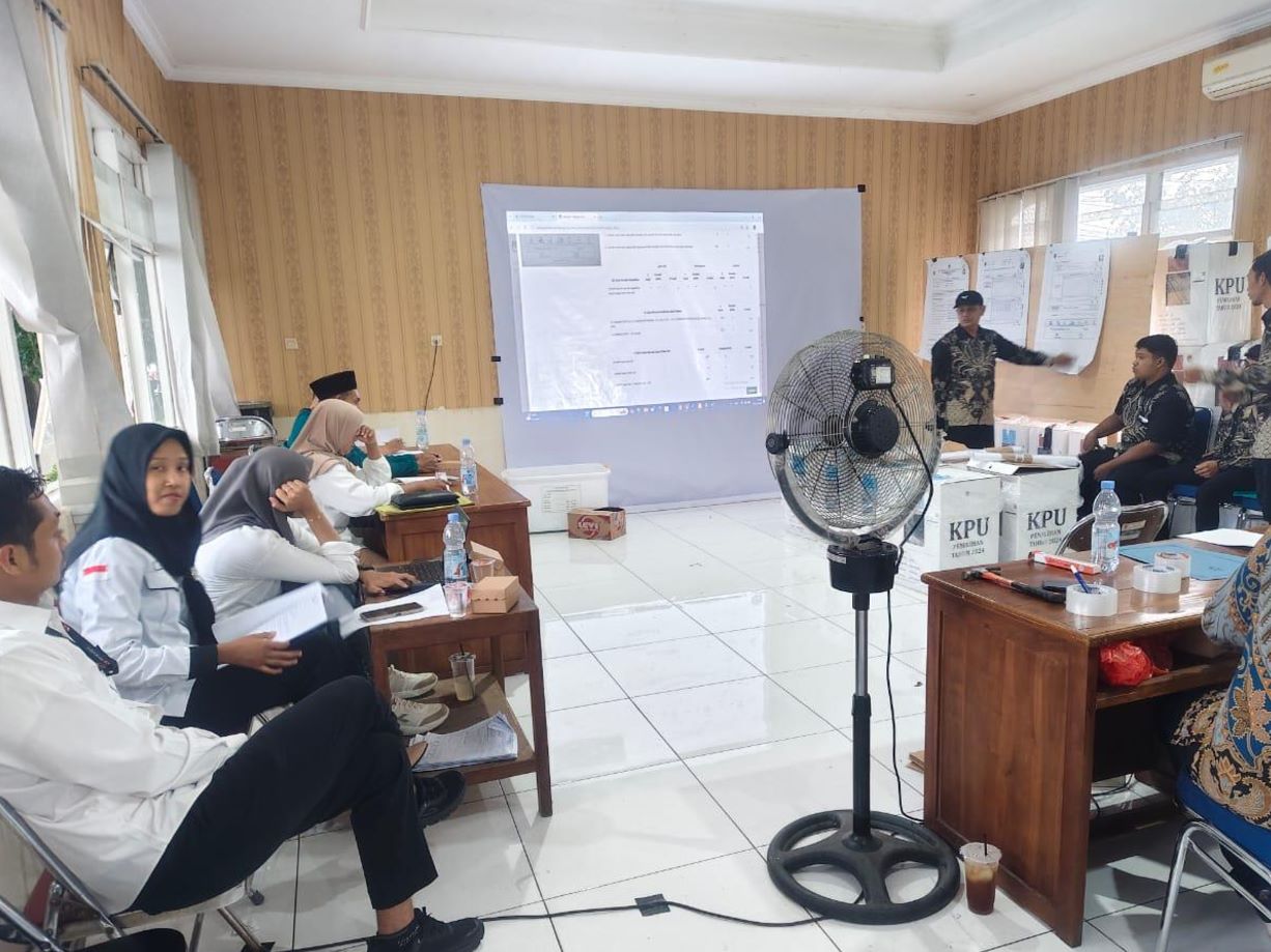 Pengawasan Rekapitulasi Tingkat Kecamatan Karanggede