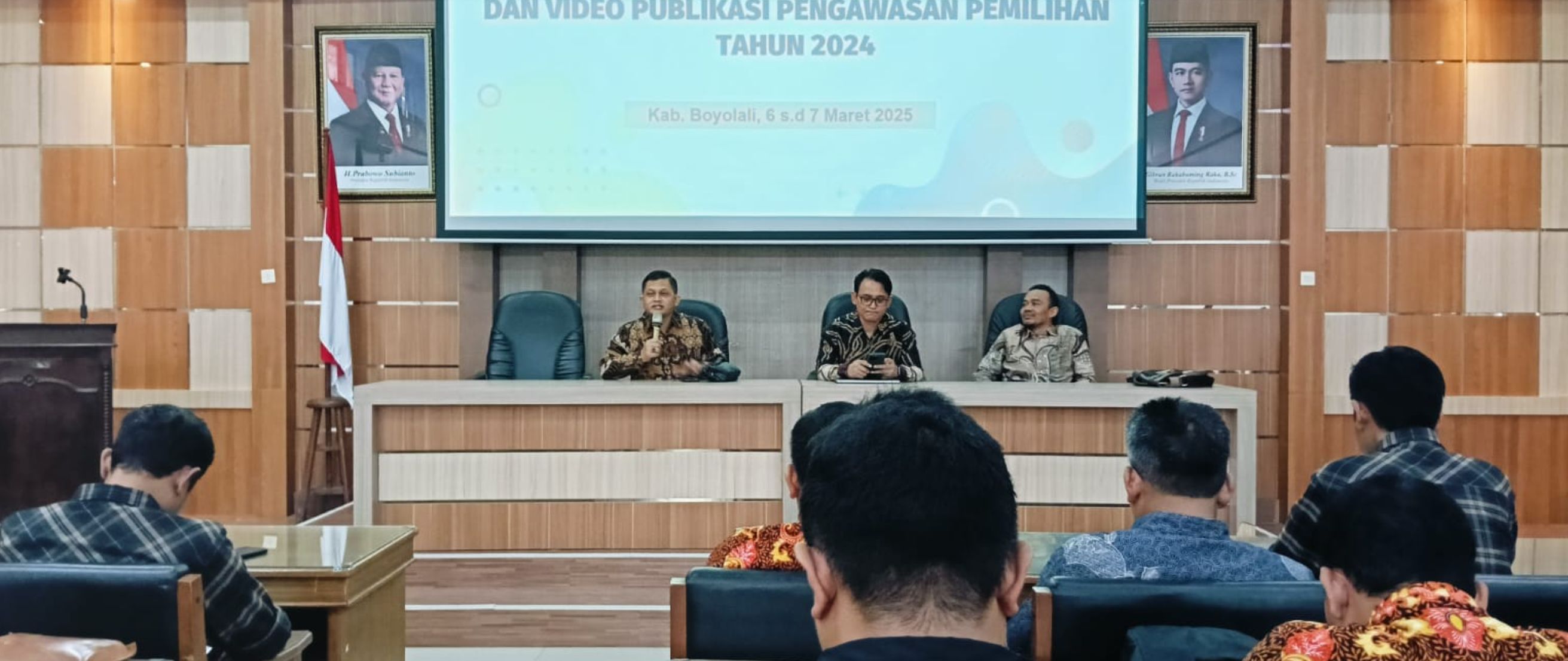 Rapat Koordinasi Review Penyusunan Buku dan Video Publikasi