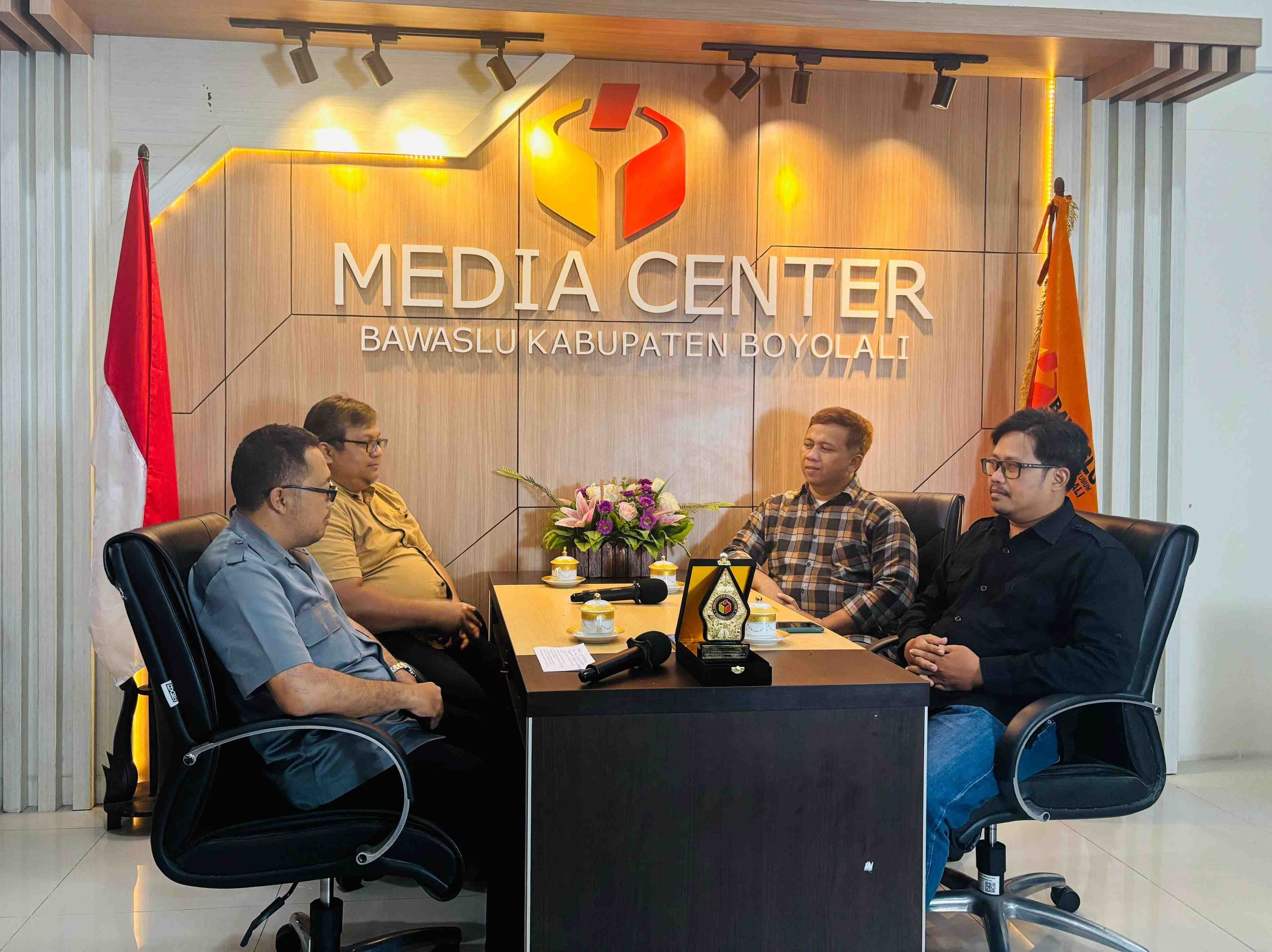 Podcast “Pojok Demokrasi”