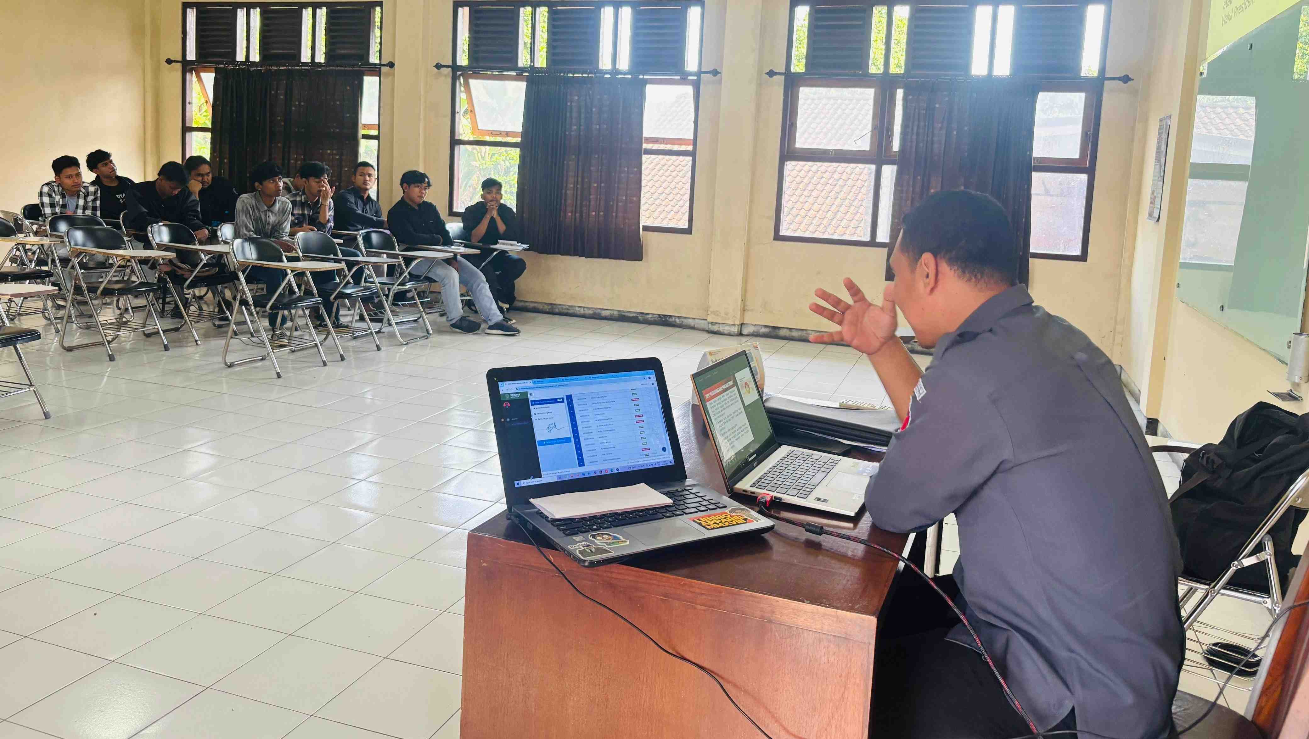 Pemateri Kuliah Tamu di UIN Salatiga