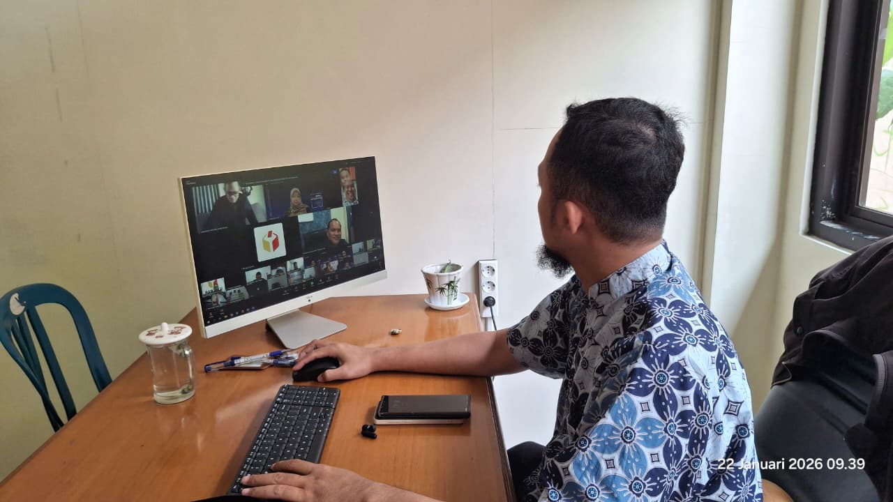 Agus Suyanto, saat mengikuti kegiatan secara daring.