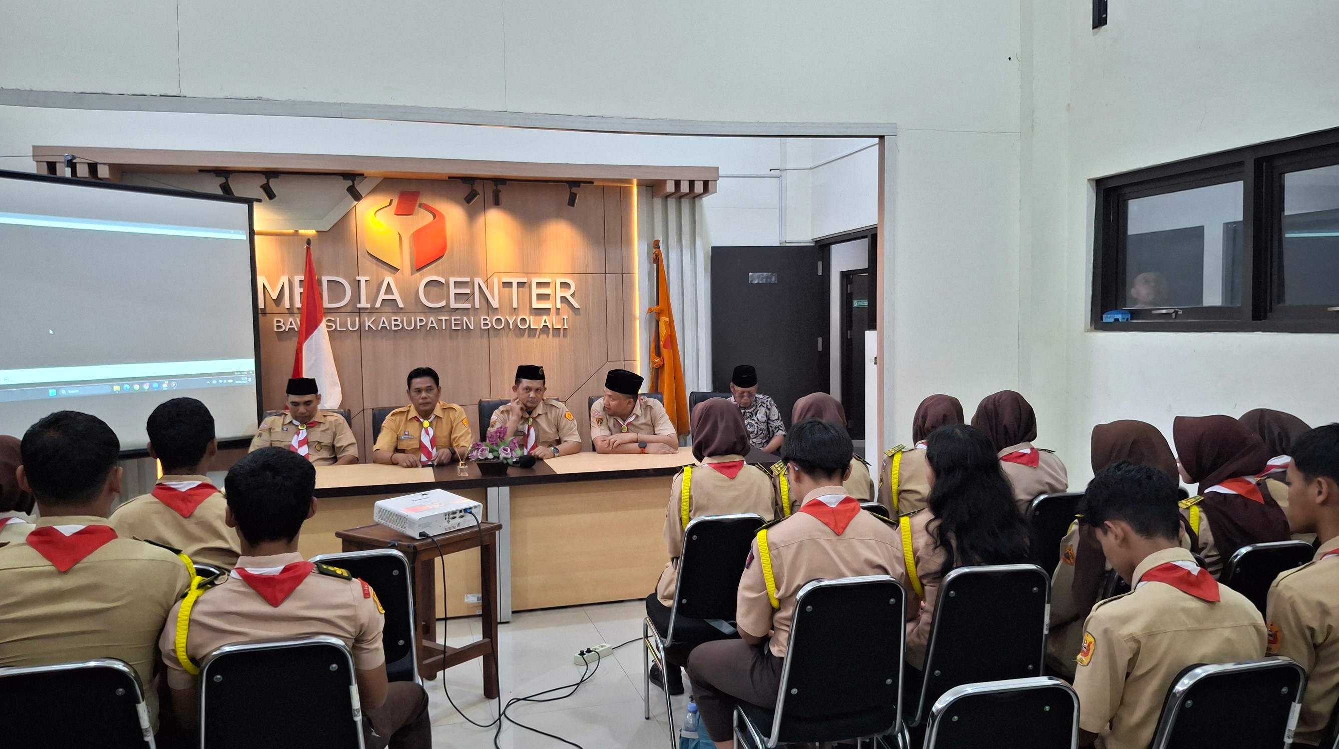 Pendidikan Pengawas Partisipatif (P2P) bersama Saka Adhyasta Pemilu.