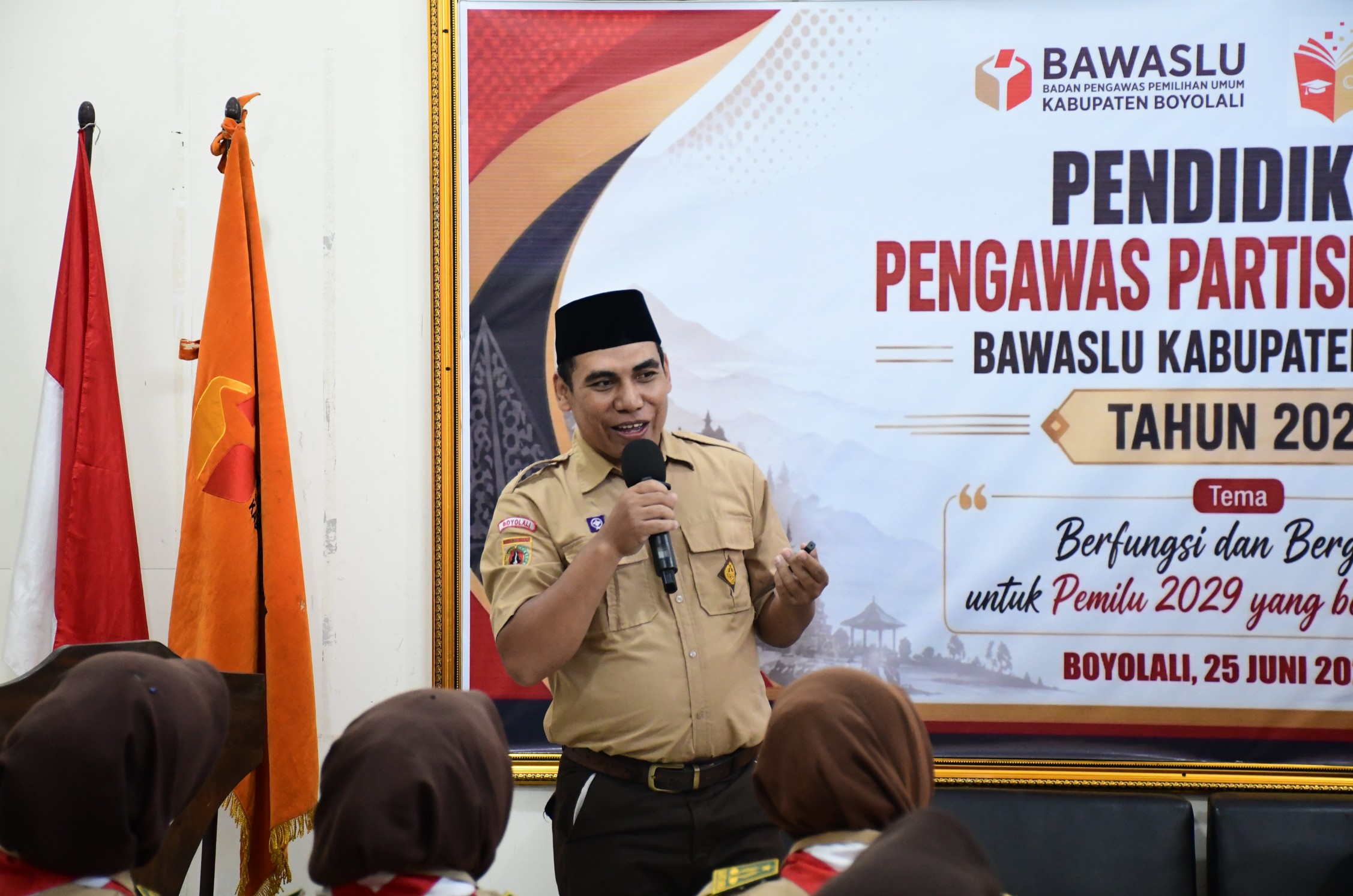 Lilik Wahyu Catur Wibowo, saat menyampaikan materi dalam kegiatan P2P.