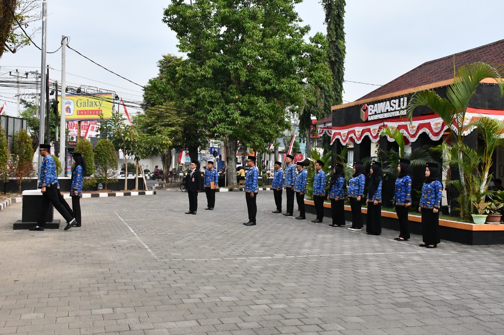 Suasana upacara bendera Bawaslu Boyolali.