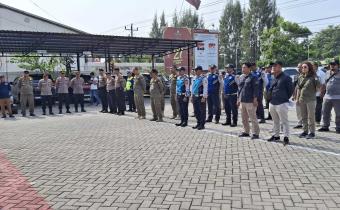 Bawaslu Boyolali Bersama Tim Gabungan Kawal Penertiban Alat Peraga Kampanye 