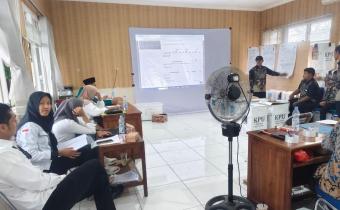 Pengawasan Rekapitulasi Tingkat Kecamatan Karanggede