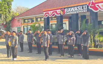 Bawaslu Boyolali Laksanakan Apel Pagi,