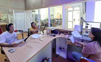 Talkshow interaktif di Radio Merapi FM
