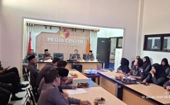 Rapat Review Program 2026