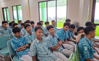 Antusiasme siswa MAN 1 Boyolali saat melakukan uji petik mandiri.